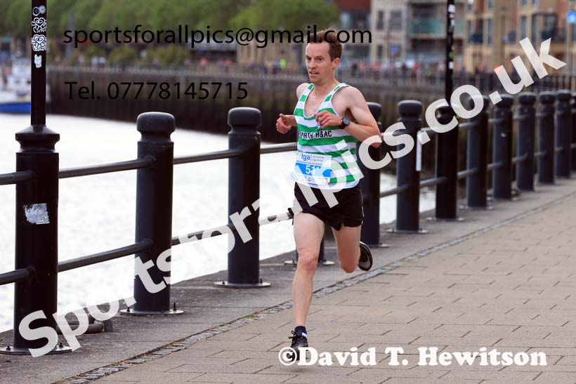 Bridges of the Tyne 5 Mile Road Race, Newcastle Quayside.  Photo: David T. Hewitson/Sports for All Pics